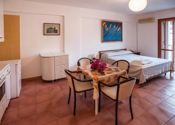 Апартаменты Eolcalandra Per Vacanza *