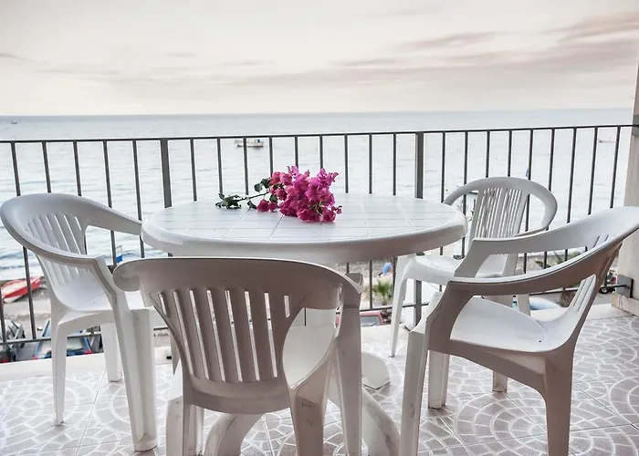 Apartment Eolcalandra Per Vacanza *