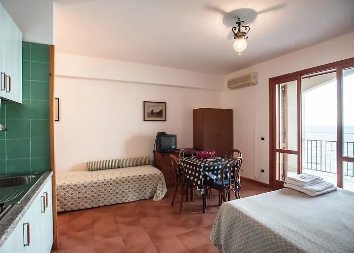 Lägenhet Eolcalandra Per Vacanza Canneto (Lipari)